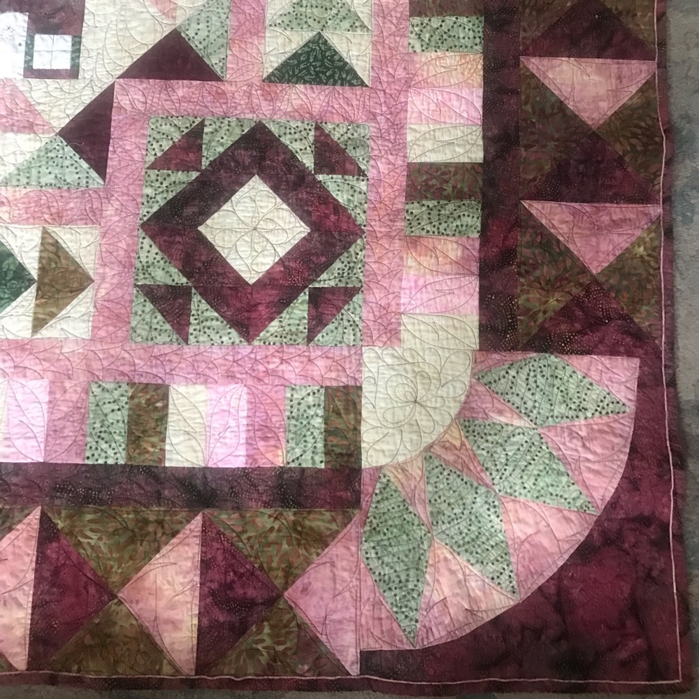 Quilt Bedspread Throw - Picture 2 of 13
